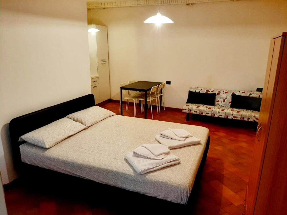 Appartamento Il vicolo By Turistica Domodossola Esterno foto